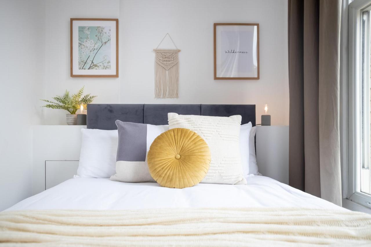 Perfect For Business & Corporate Stays - Three Bed With City View Shoreditch Лондон Екстер'єр фото