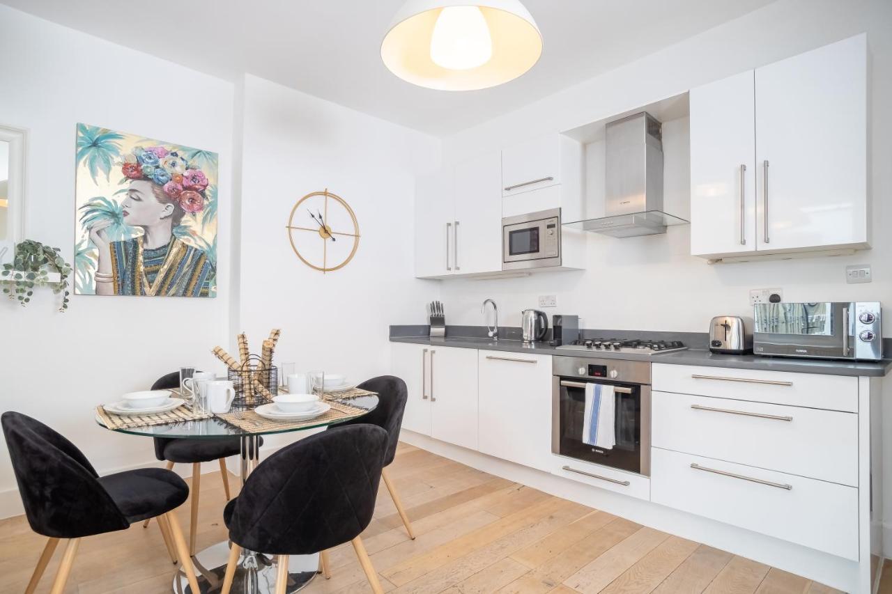 Perfect For Business & Corporate Stays - Three Bed With City View Shoreditch Лондон Екстер'єр фото