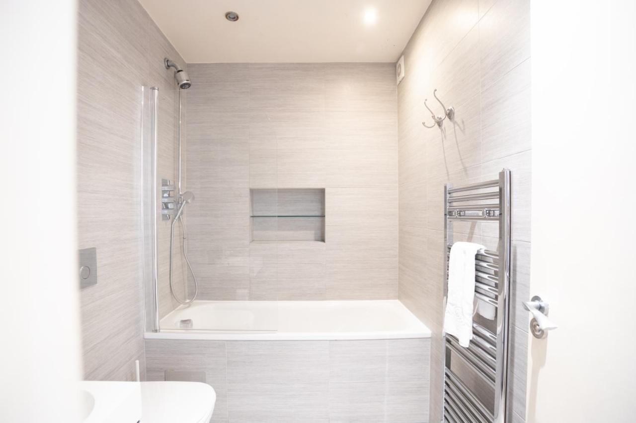 Perfect For Business & Corporate Stays - Three Bed With City View Shoreditch Лондон Екстер'єр фото